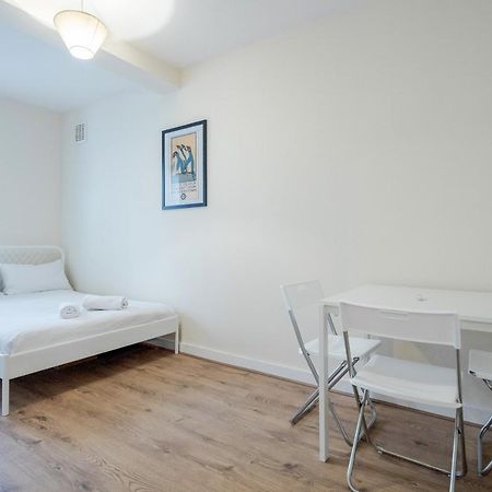 Aplacetostay Central London Apartment, Zone 1 Liv ภายนอก รูปภาพ